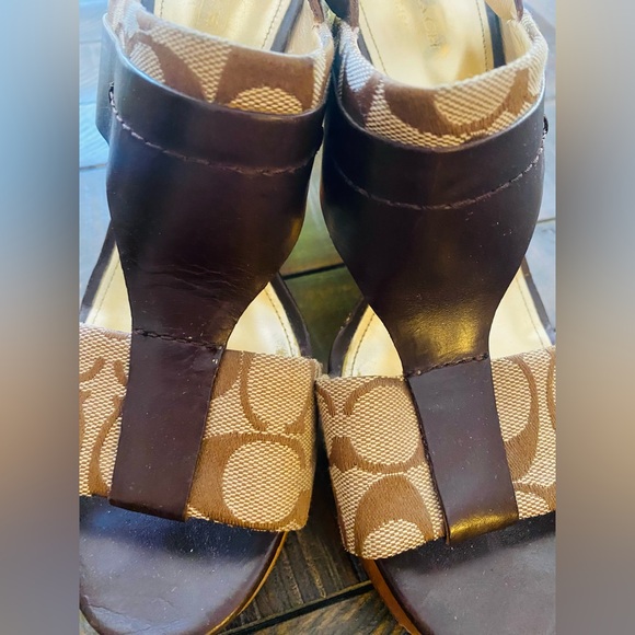COACH Campbell Wedge Platform 🥰 - Picture 5 of 11